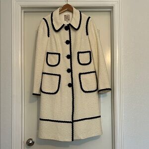 Nanette Lepore Wool-blend Winter White Jacket with Black Trim. Size M
